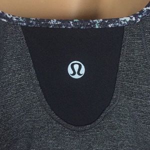 EUC Lululemon tank top with built in bra